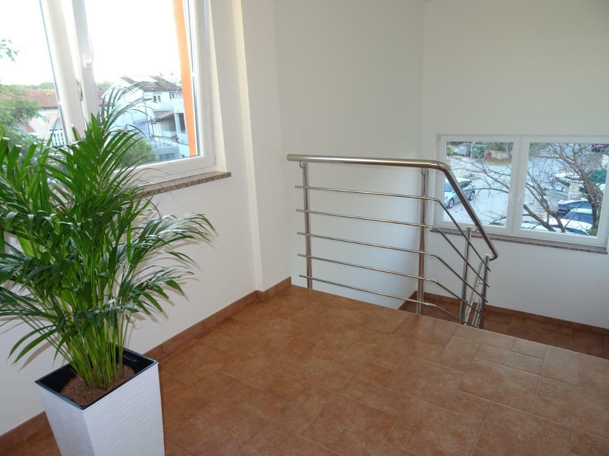 Apartments Orange Medulin Exterior photo